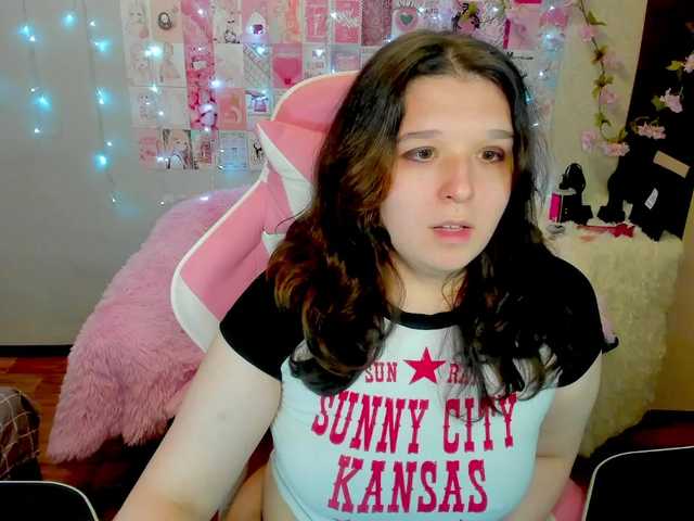 Acid-Kate live cam on BongaCams