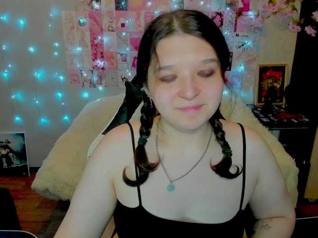 Acid-Kate live cam on BongaCams
