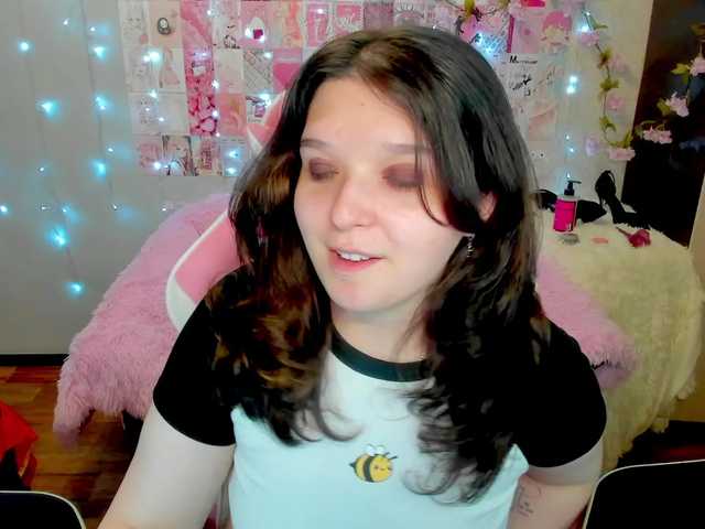 Acid-Kate live cam on BongaCams