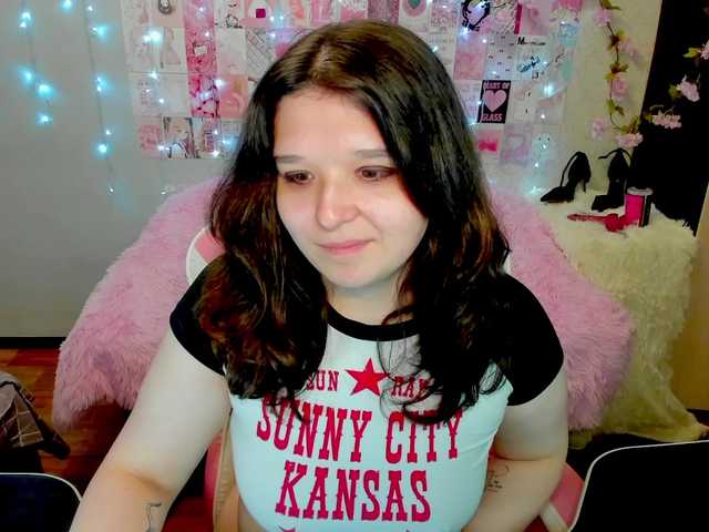 Acid-Kate live cam on BongaCams