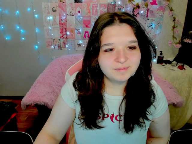 Acid-Kate live cam on BongaCams