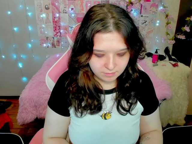 Acid-Kate live cam on BongaCams