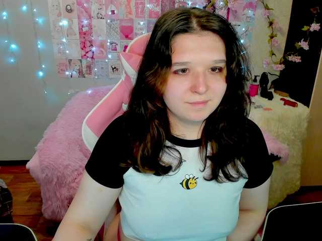Acid-Kate live cam on BongaCams