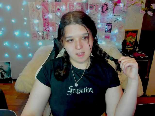Acid-Kate live cam on BongaCams
