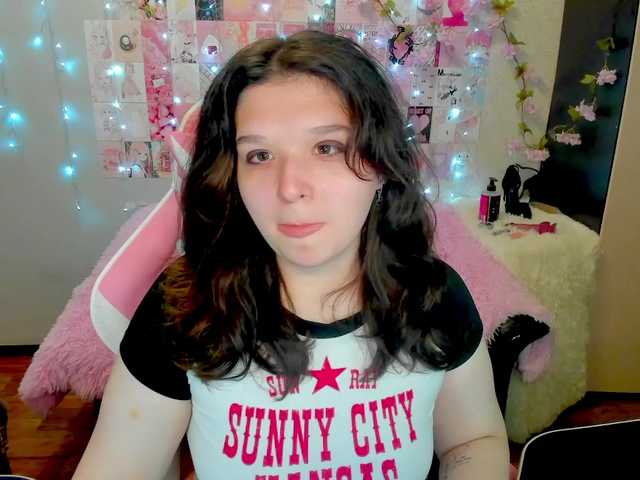 Acid-Kate live cam on BongaCams