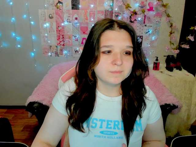 Acid-Kate live cam on BongaCams