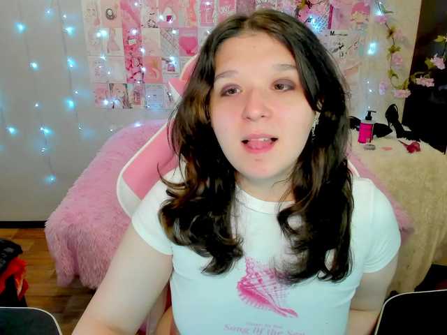 Acid-Kate live cam on BongaCams