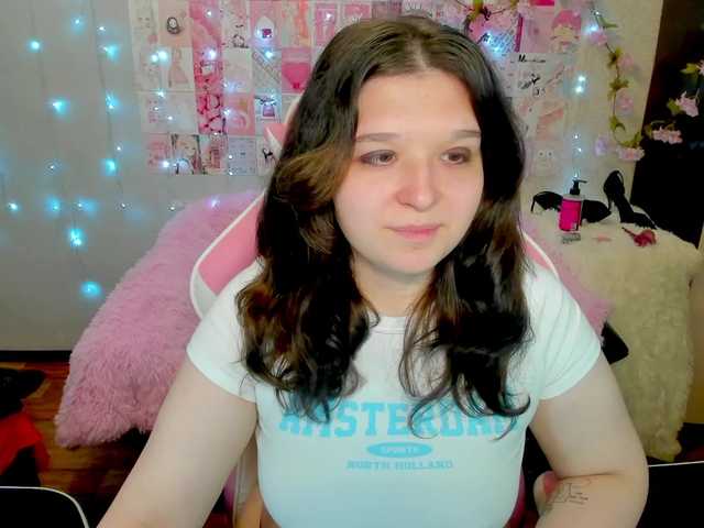 Acid-Kate live cam on BongaCams