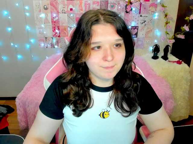 Acid-Kate live cam on BongaCams