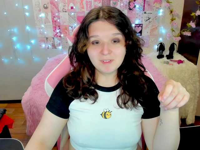Acid-Kate live cam on BongaCams