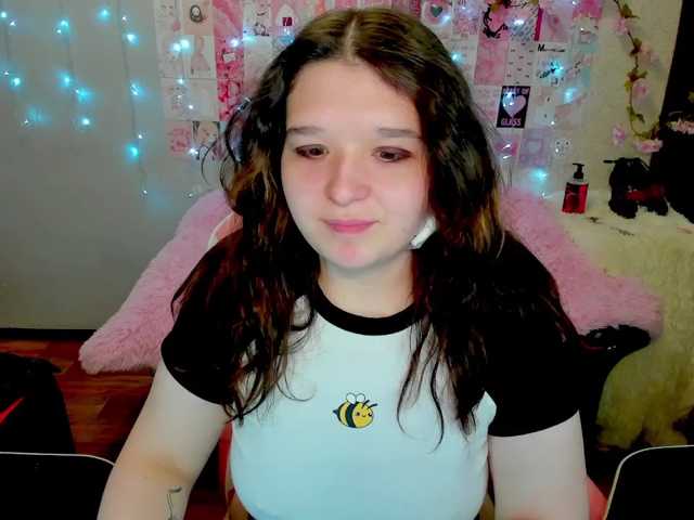 Acid-Kate live cam on BongaCams