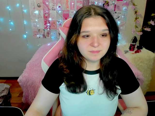 Acid-Kate live cam on BongaCams