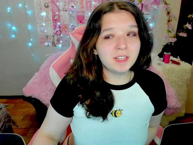 Acid-Kate live cam on BongaCams