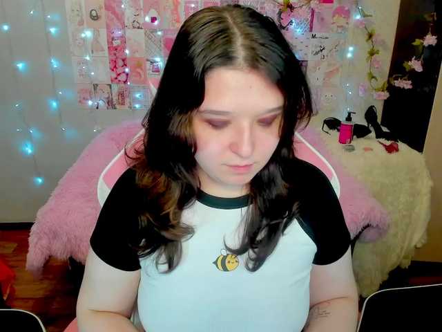 Acid-Kate live cam on BongaCams