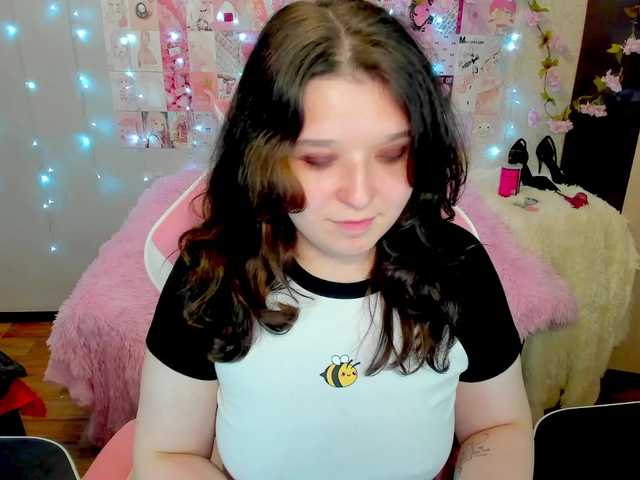 Acid-Kate live cam on BongaCams