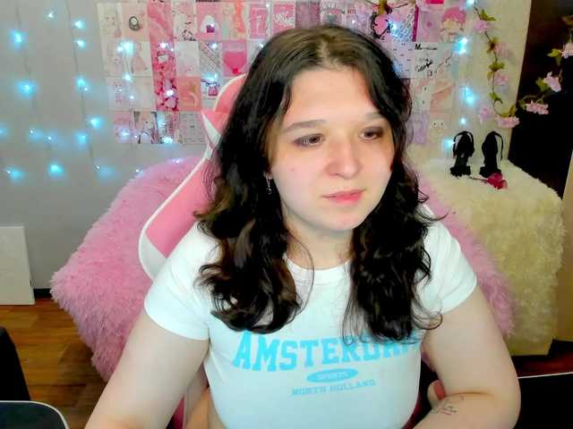 Acid-Kate live cam on BongaCams