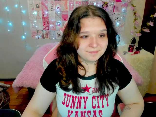 Acid-Kate live cam on BongaCams