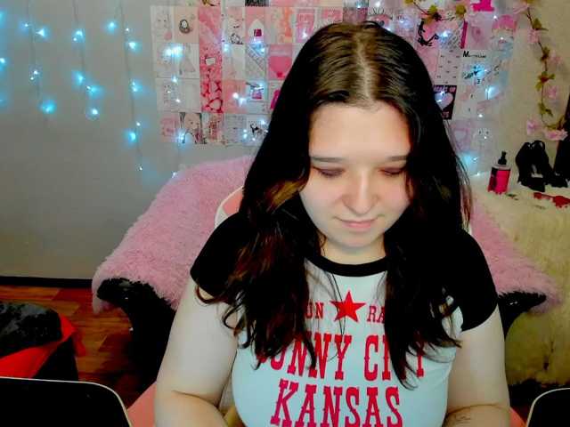 Acid-Kate live cam on BongaCams