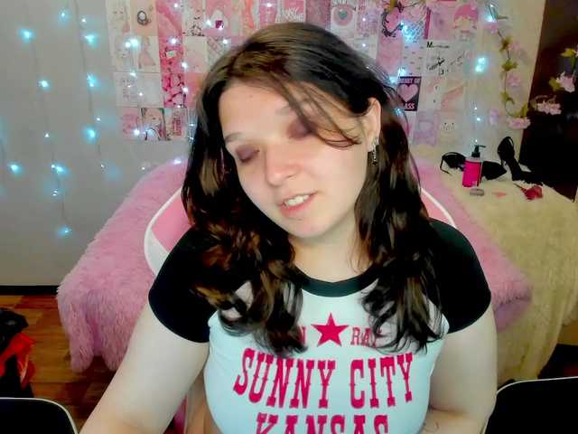 Acid-Kate live cam on BongaCams