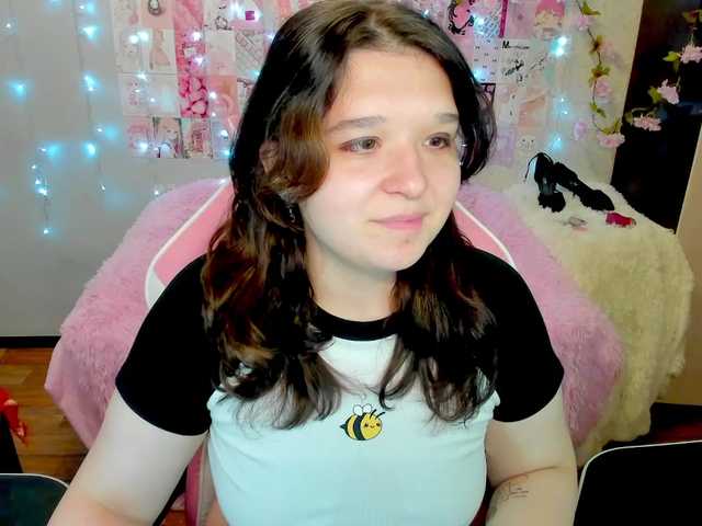 Acid-Kate live cam on BongaCams