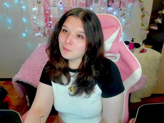 Acid-Kate live cam on BongaCams
