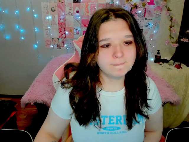 Acid-Kate live cam on BongaCams
