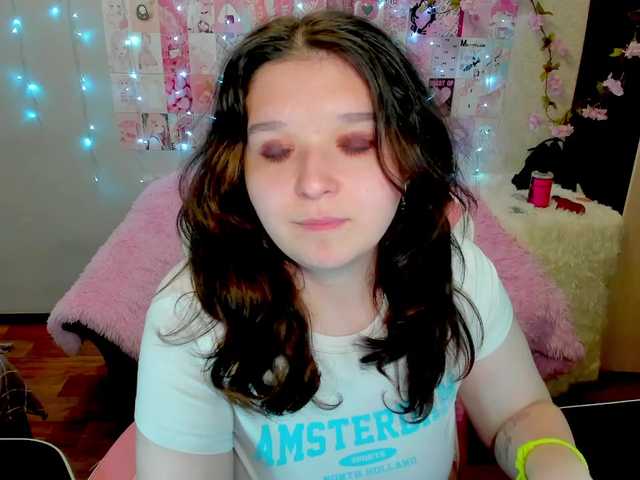 Acid-Kate live cam on BongaCams