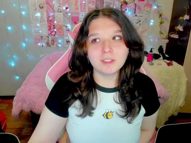 Acid-Kate live cam on BongaCams