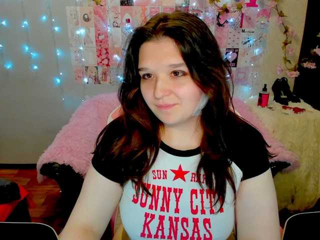 Acid-Kate live cam on BongaCams