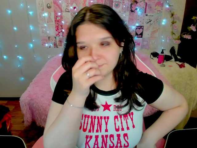 Acid-Kate live cam on BongaCams