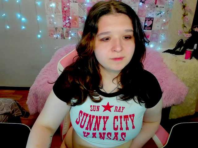 Acid-Kate live cam on BongaCams