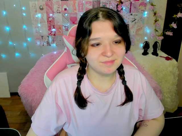 Acid-Kate live cam on BongaCams