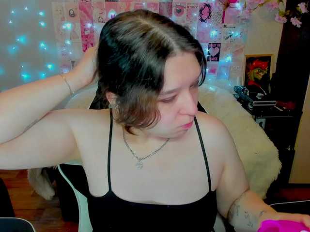 Acid-Kate live cam on BongaCams
