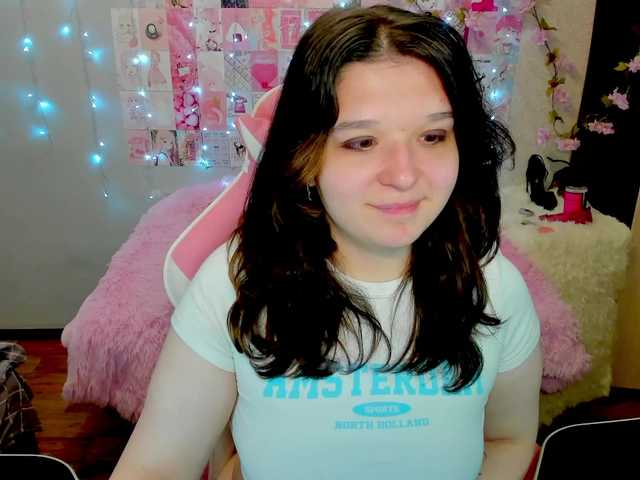 Acid-Kate live cam on BongaCams