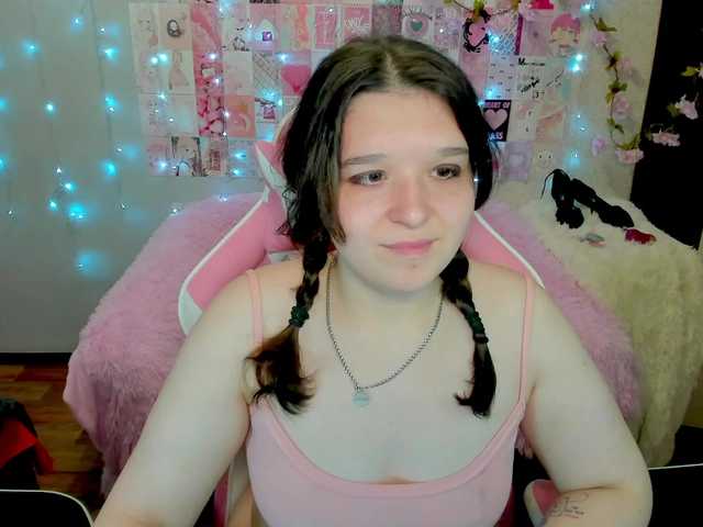 Acid-Kate live cam on BongaCams