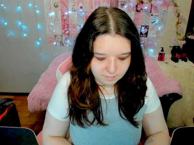 Acid-Kate live cam on BongaCams