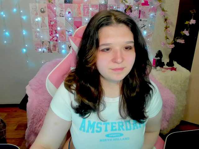 Acid-Kate live cam on BongaCams