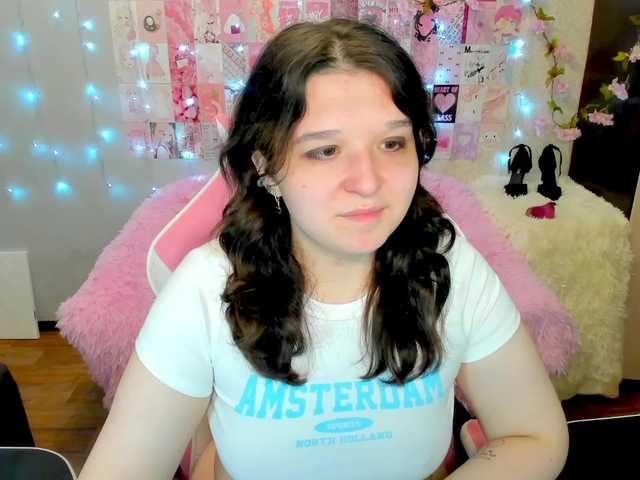 Acid-Kate live cam on BongaCams
