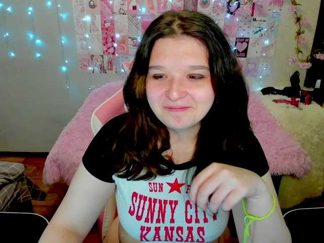 Acid-Kate live cam on BongaCams