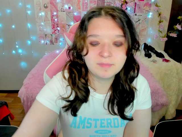Acid-Kate live cam on BongaCams