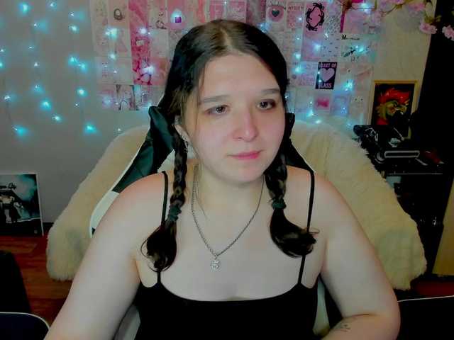 Acid-Kate live cam on BongaCams
