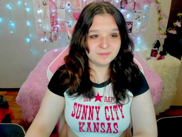 Acid-Kate live cam on BongaCams