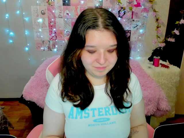 Acid-Kate live cam on BongaCams