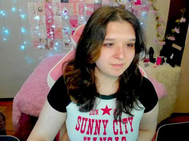 Acid-Kate live cam on BongaCams