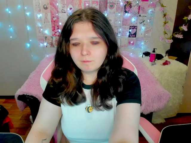 Acid-Kate live cam on BongaCams