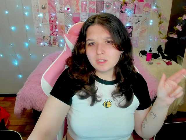 Acid-Kate live cam on BongaCams