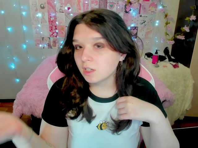 Acid-Kate live cam on BongaCams