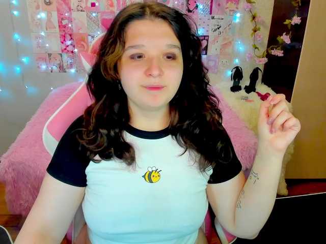 Acid-Kate live cam on BongaCams