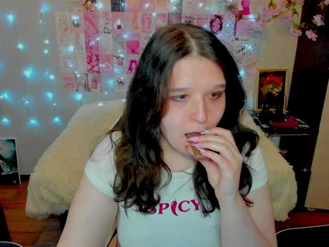 Acid-Kate live cam on BongaCams