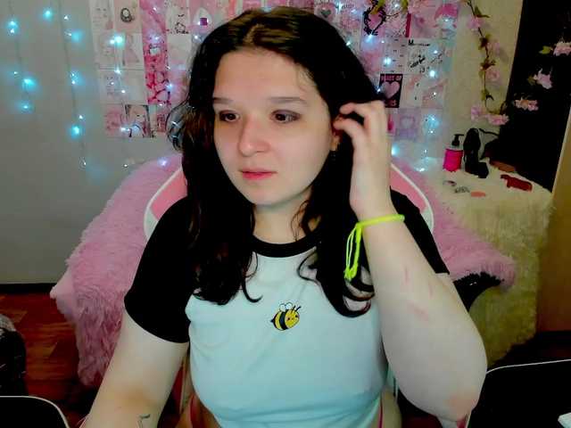 Acid-Kate live cam on BongaCams